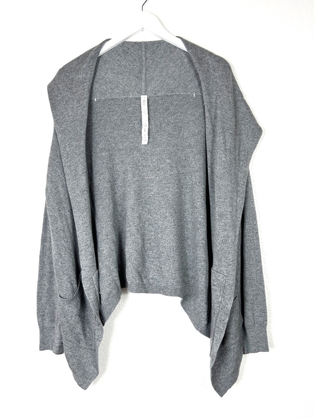 Lululemon Cabin Yogi cashmere blend gray cardigan shrug sweater size 10